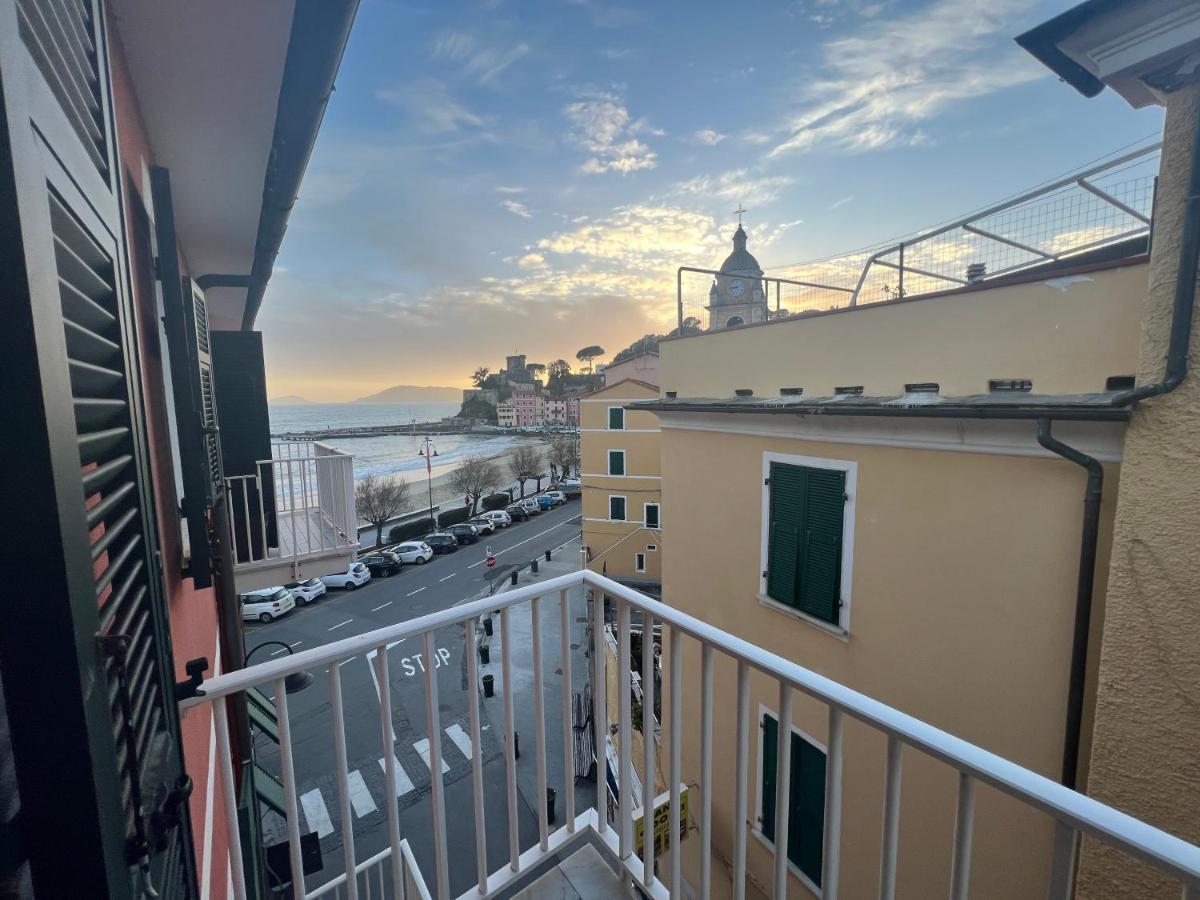 Trilocale Seaside - San Terenzo, Lerici Apartamento Exterior foto